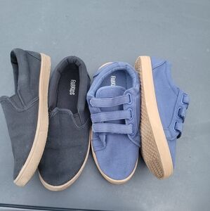 Boys youth size 5 shoes from Fab kids